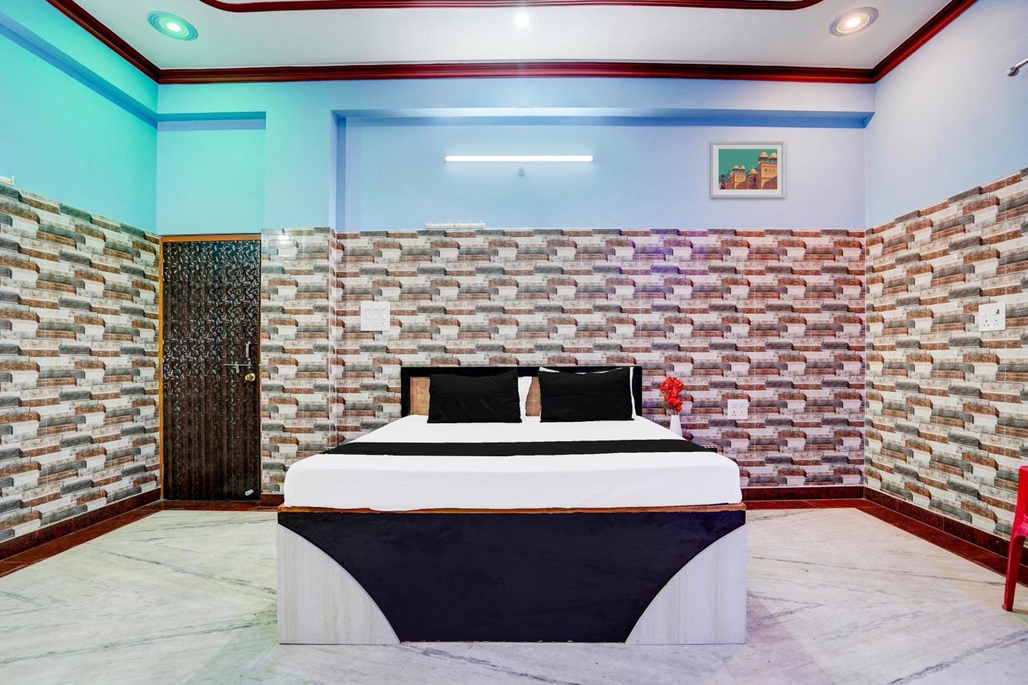 Hotel O J.D. Palace Varanasi Exterior photo