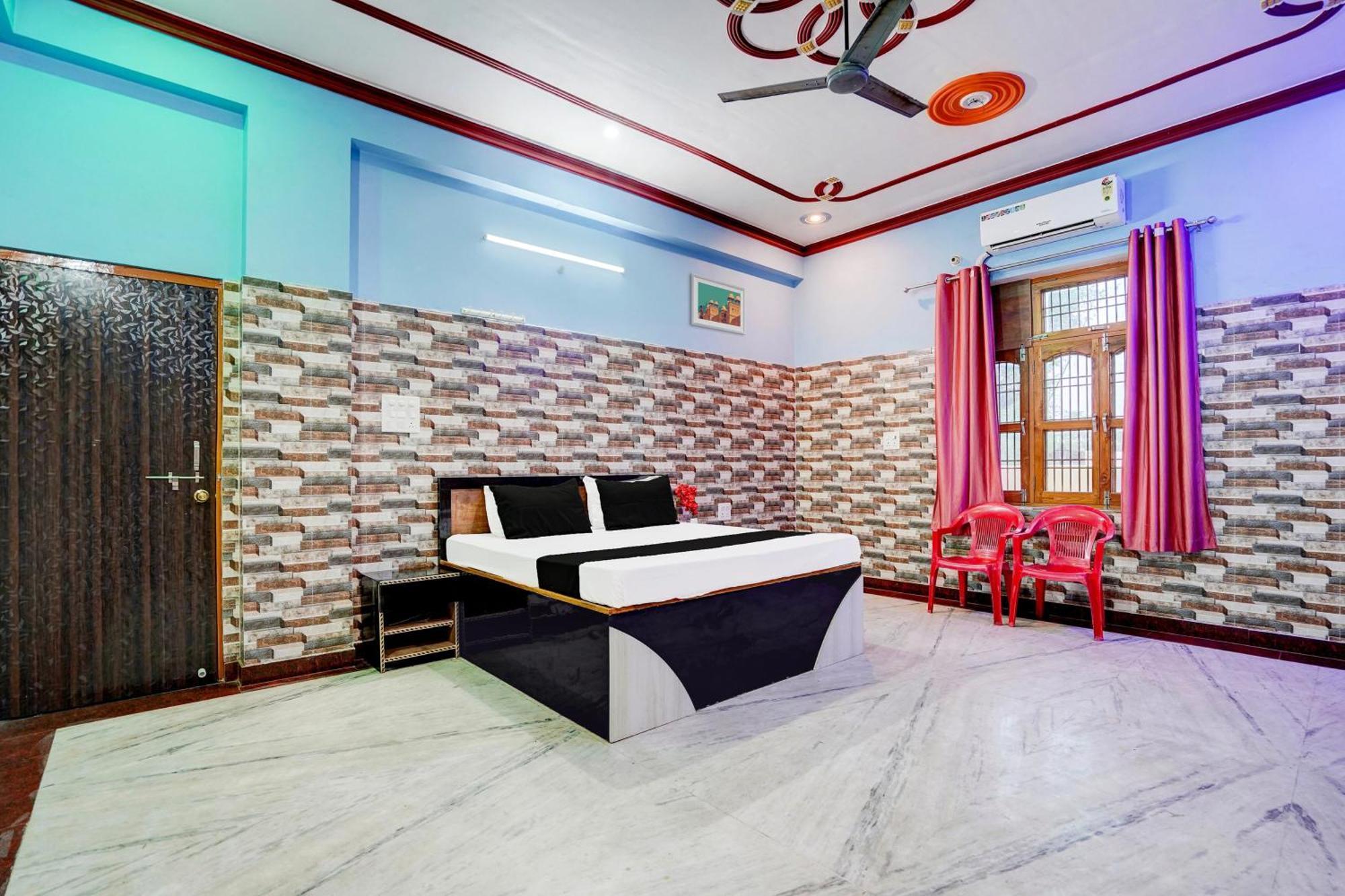 Hotel O J.D. Palace Varanasi Exterior photo